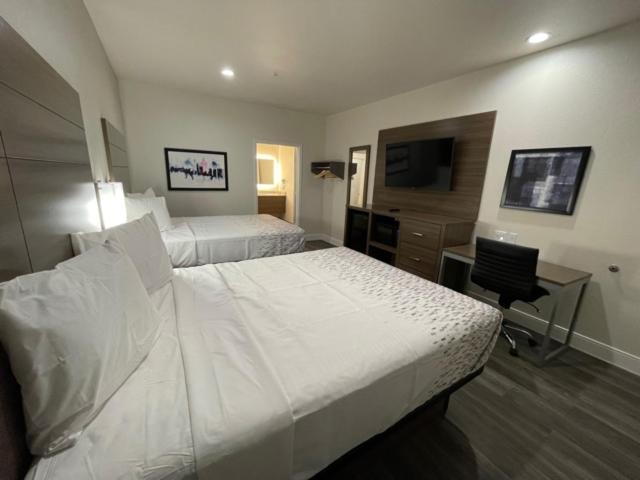 Palace Inn Blue - Garth Rd Baytown Bagian luar foto