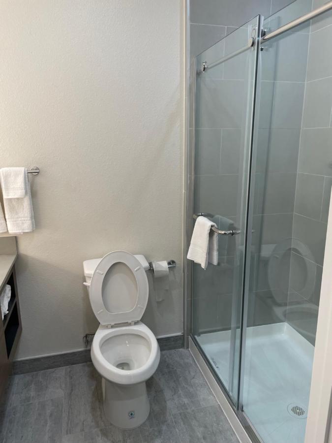 Palace Inn Blue - Garth Rd Baytown Bagian luar foto